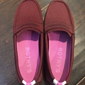 Rothy’s burgundy drivers 8.5 very good used condition